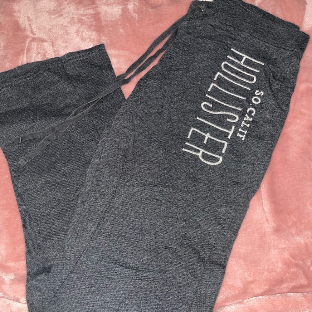Hollister dark gray sweatpants
